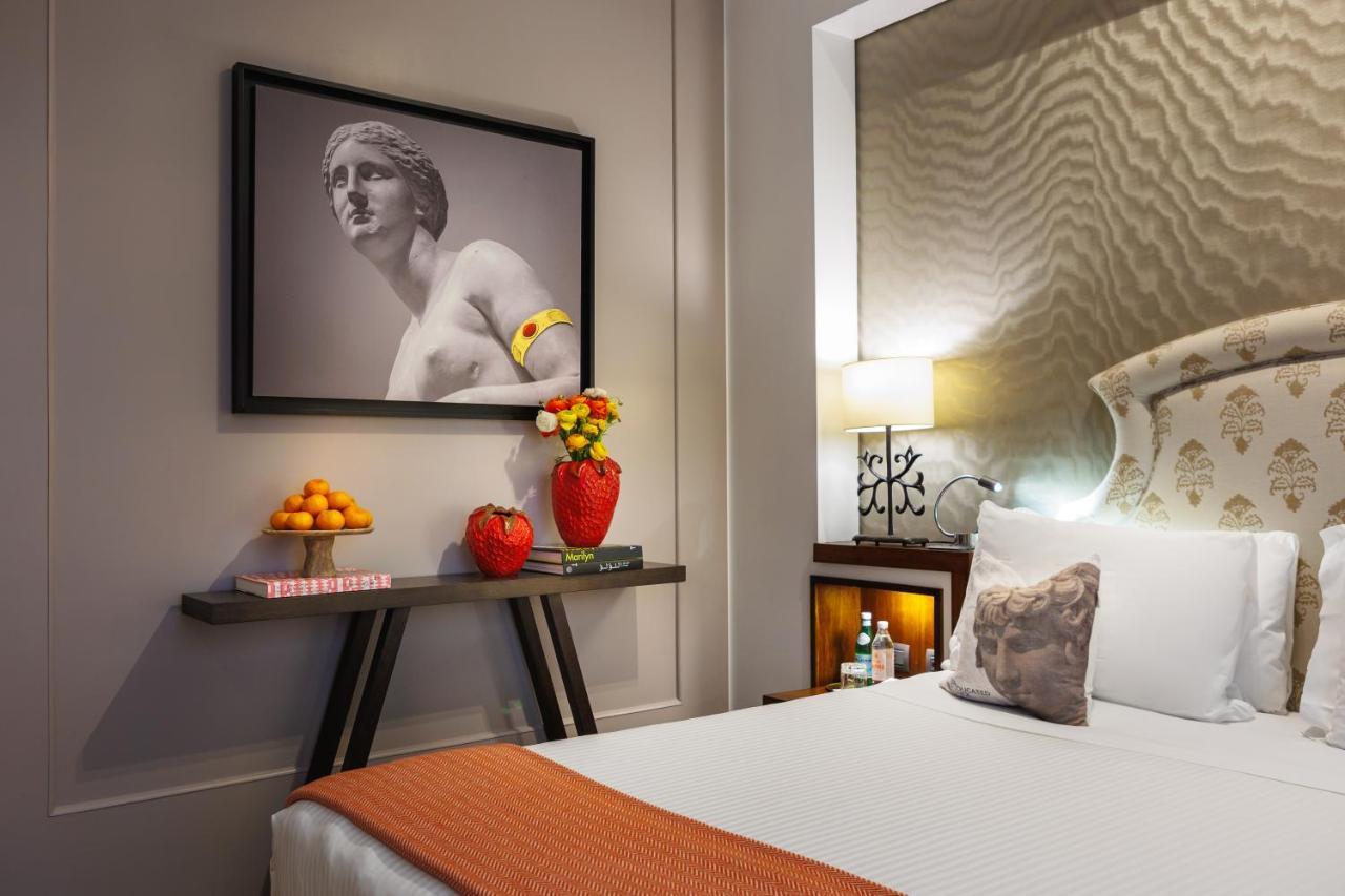 Singer Palace 5* Roma